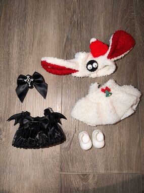 Adorable Labubu Clothes and Accessories